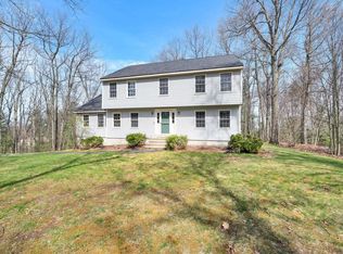 17 Hope Hill Rd, Derry, NH 03038