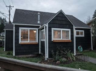 1126 NW A St, Toledo, OR 97391