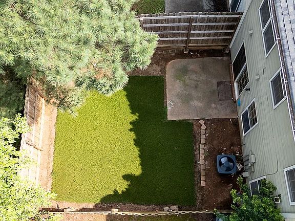 4th image of 4557 Rainier Way NW #18