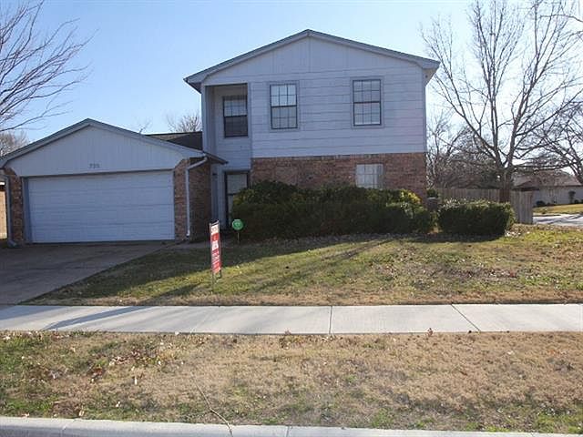 1st image of 220 Myrtle Dr