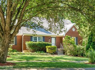 10716 Hickory Cove Ct, Louisville, KY 40241