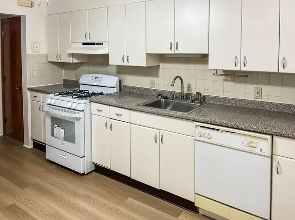 61 Wales Avenue image 4 of 19