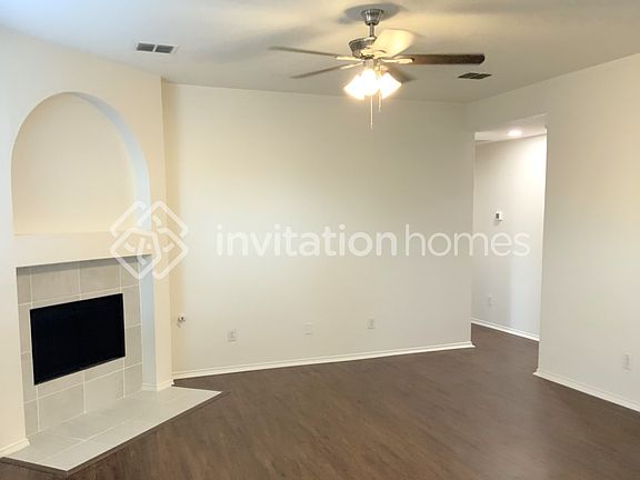 2nd image of 1609 White Dove Ln