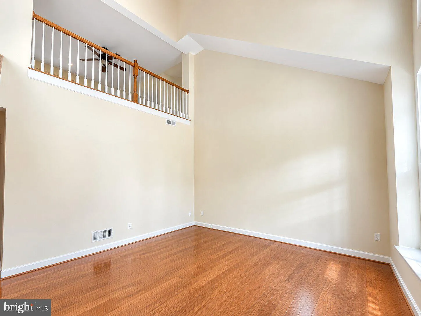 3 bed, 2.5 bath, 1806 sqft, $2,850 — Photo 2