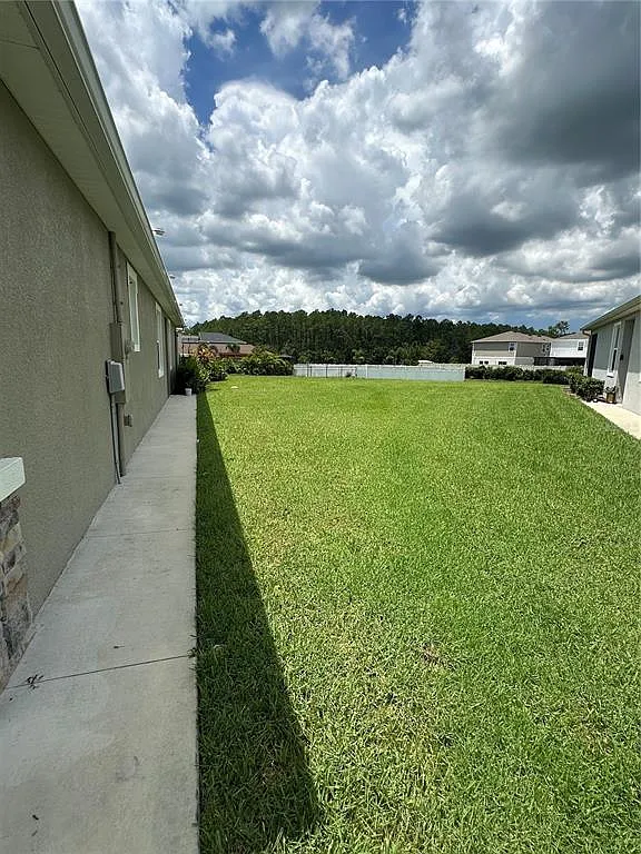 3 bed, 2.0 bath, 1565 sqft, $2,350 — Photo 3