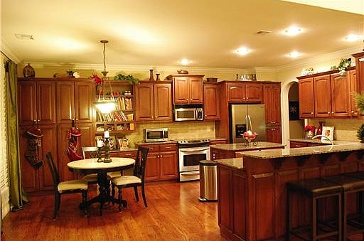 5th image of 2499 N Candlewood Dr