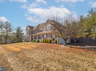 996 McNair Dr, Lansdale, PA 19446