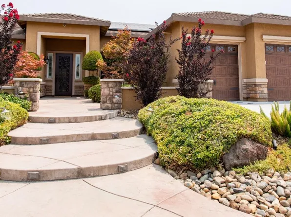 1004 Ripken Ave, Galt, CA 95632