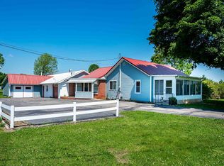 10976 N Ogden Rd, North Manchester, IN 46962