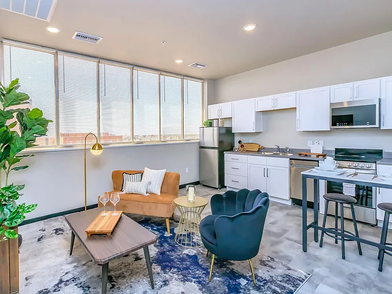 Metro Tower Lofts: Availability Now — Photo 7