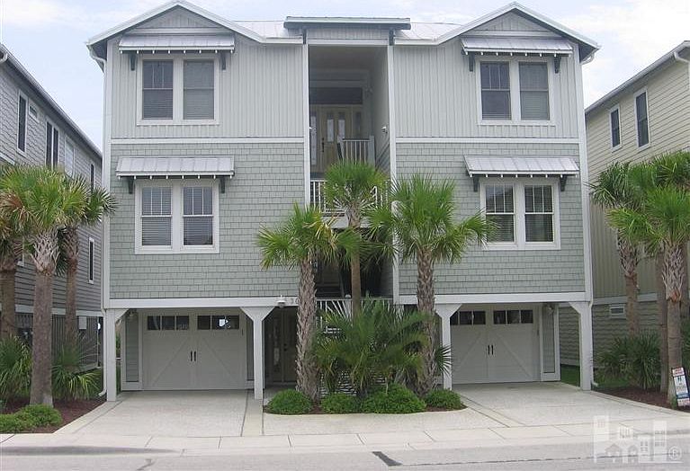 1st image of 305 S Fort Fisher Boulevard #A
