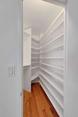 Rented by Compass | media 10