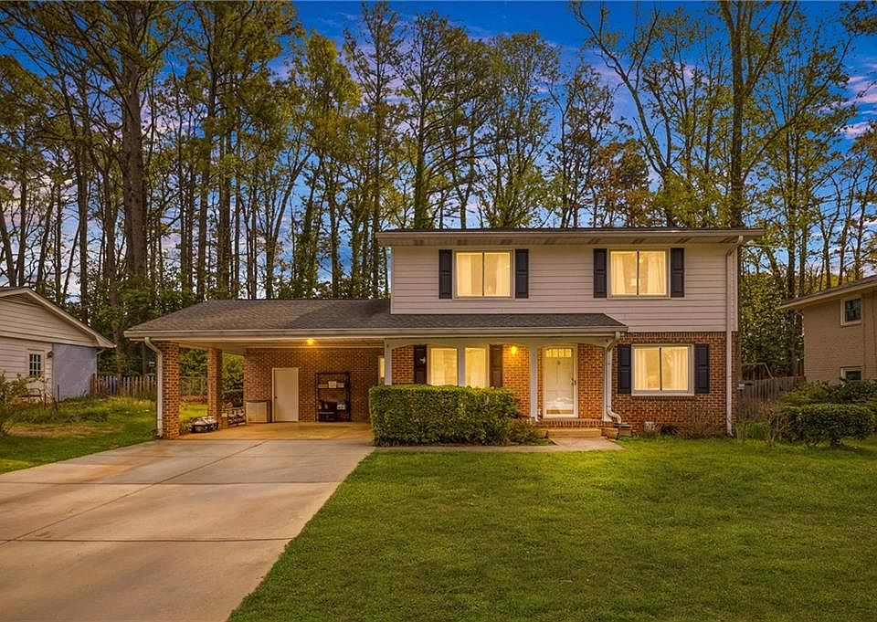 1st image of 1373 Sanden Ferry Dr