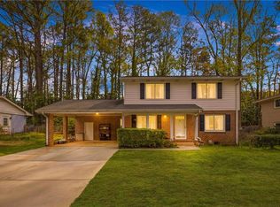 1373 Sanden Ferry Dr, Decatur, GA 30033