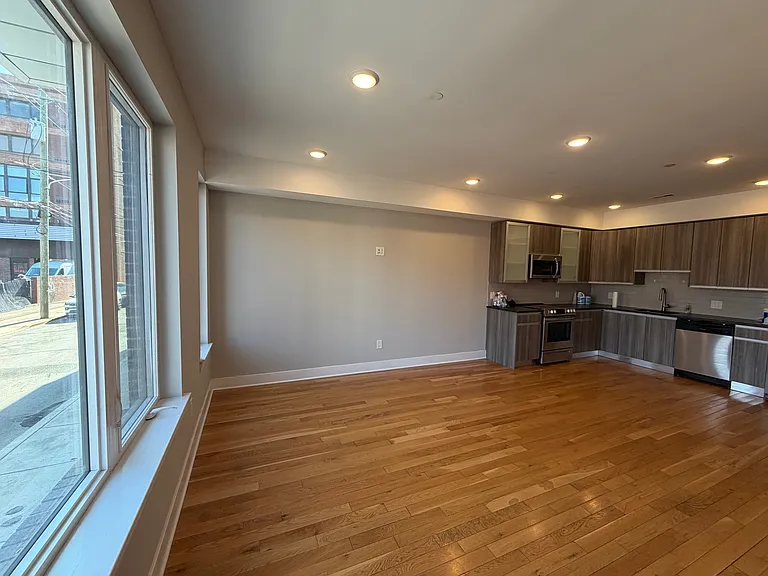 1636 Cambridge St #1 — Photo 12