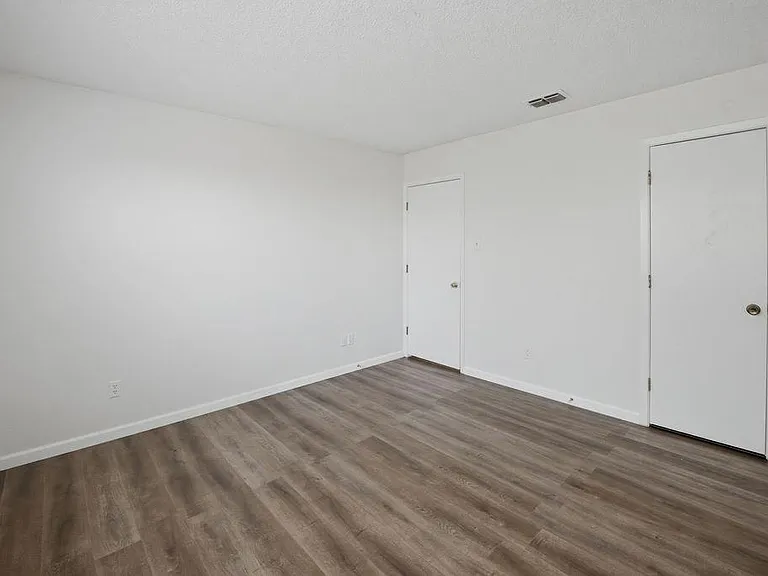 422 W Pecan Ave #C — Photo 19