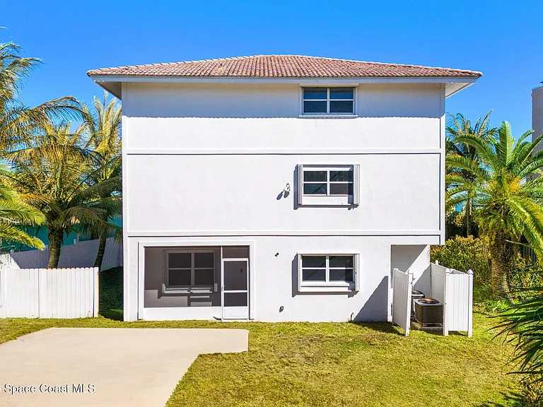 9085 Highway A1A — Photo 4
