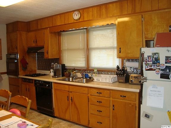 Home for Sale in Quincy, IL $132,900