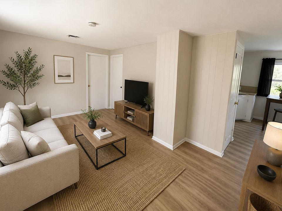 LIVINGROOM - STAGED