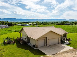 22 Pleasant Valley Ln, Sheridan, WY 82801