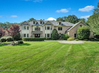 29 Winchester Ln, Holmdel, NJ 07733