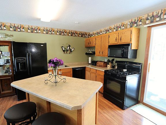 4th image of 723 Garden Dr SW