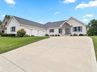5156 Fairview Ct, Avon, IN 46123