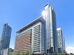 4K Spadina Ave #518, Toronto, ON M5V 3Z9