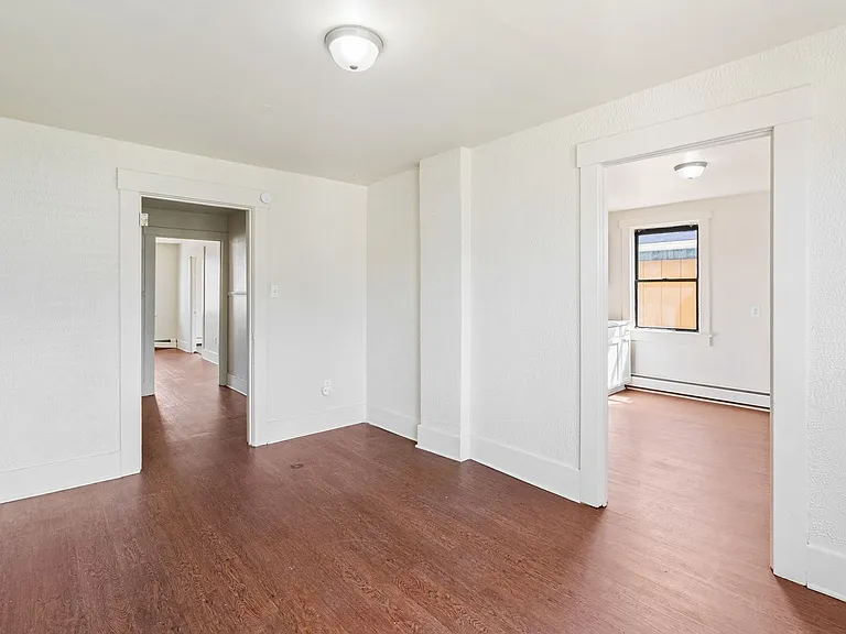 270 15th Street — Photo 3
