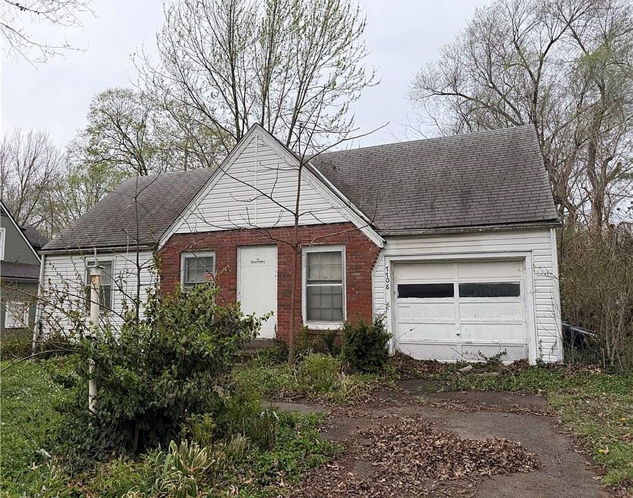 1st image of 7708 Grand Ave