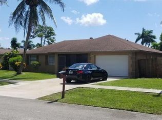 788 Ryanwood Dr, West Palm Beach, FL 33413