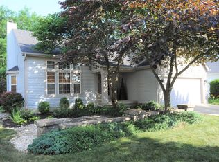 3002 Lake Hollow Rd, Hilliard, OH 43026