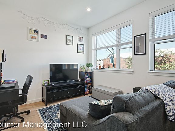 4th image of 507 S 8th St #10664501