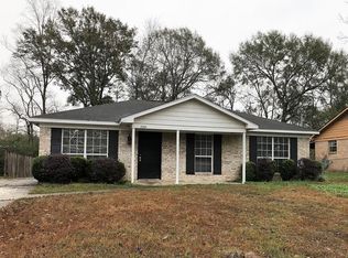 7745 Bellefield Dr E, Theodore, AL 36582