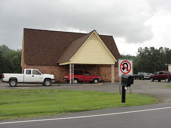 5th image of 4617 Us Highway 301