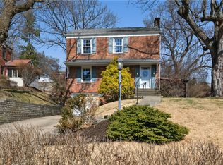 233 Constitution Dr, Pittsburgh, PA