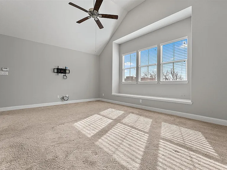 1221 W 19th St #B — Photo 20