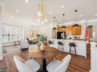 22807 Vickery Park Dr, Ashburn, VA 20148