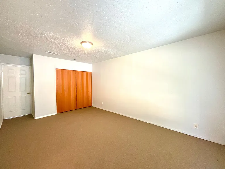 7237 Glen Bay — Photo 18
