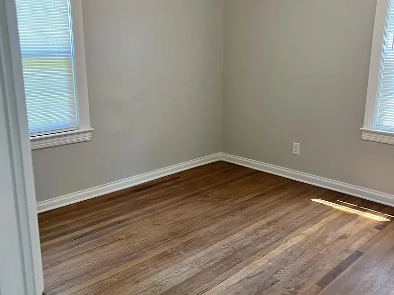401 Highland St — Photo 16