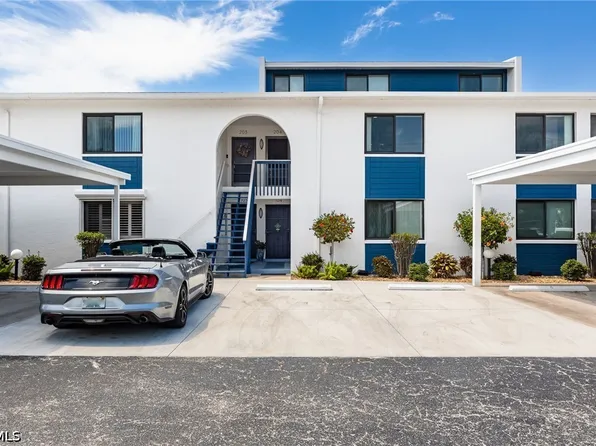 4904 Vincennes St APT 204, Cape Coral, FL 33904