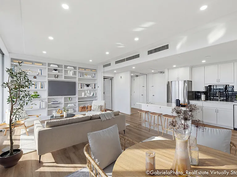 1201 N Williams St #10B — Photo 6