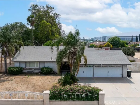 10709 Calabash Ave, Fontana, CA 92337