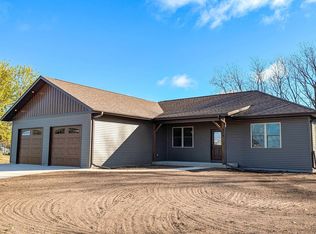 775 Westmor St, Spring Green, WI 53588