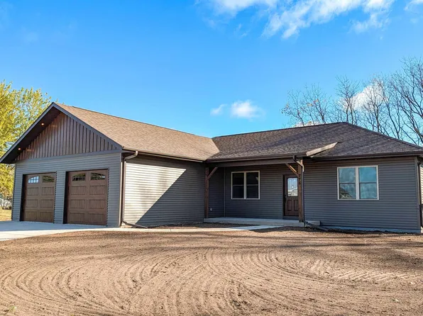 775 Westmor St, Spring Green, WI 53588