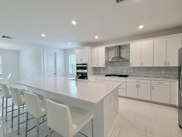 10710 SW Hensley St — Photo 8