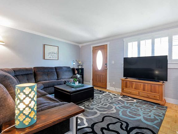 3rd image of 10395 S Zinnia Way