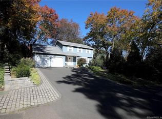16 Adam Hl, Windsor, CT 06095