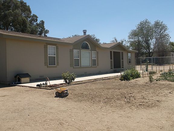 3rd image of 31639 Wolfskill Ave