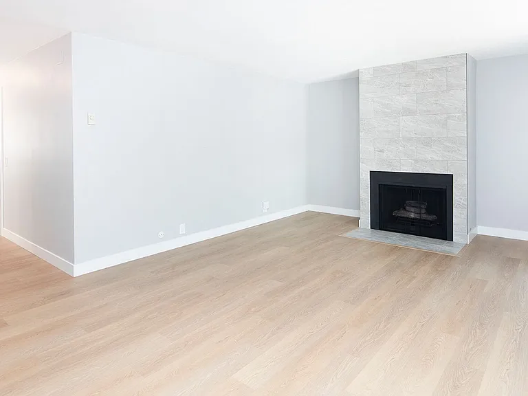 7601 Eads Avenue — Photo 5